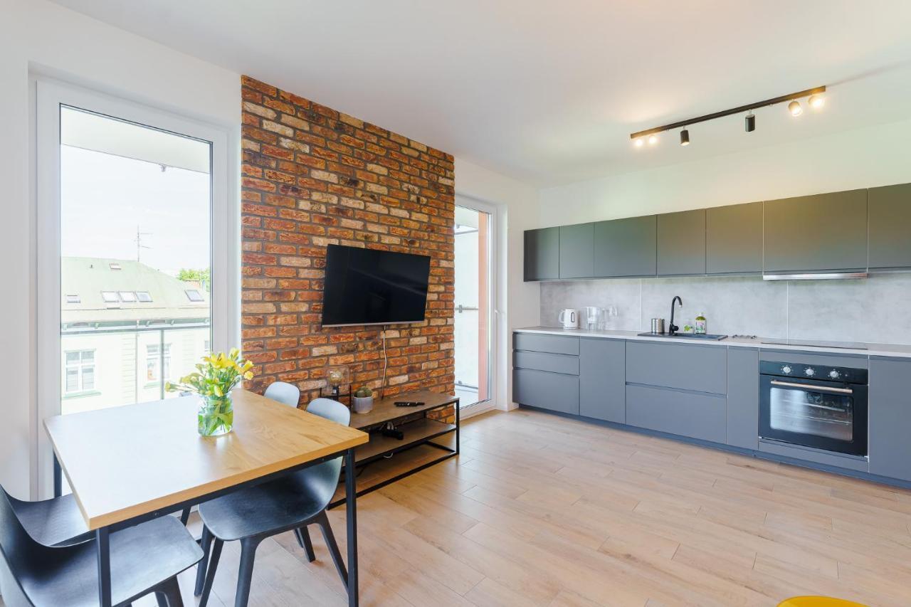 Апартаменты Wyspa Solna Apartament Lux Колобжег Экстерьер фото